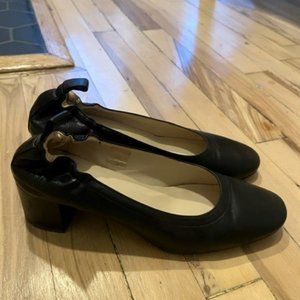 Everlane Black Italian Leather Day Heel (worn once)